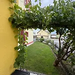 Kleine Vulkanhaus
