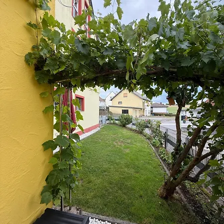 Kleine Vulkanhaus