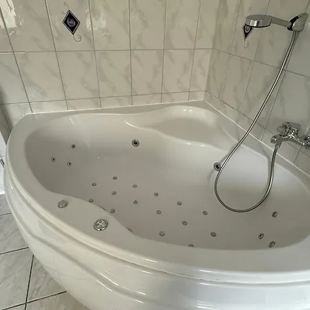 بيت للعطل Kleine Vulkanhaus داون