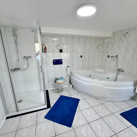 Kleine Vulkanhaus Daun