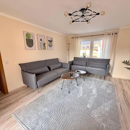 بيت للعطل Kleine Vulkanhaus