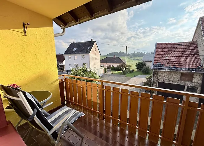 Kleine Vulkanhaus Casa de Férias Daun